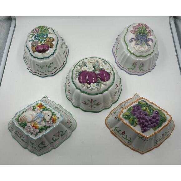 Set of 5 Ceramic Molds Jello The Franklin Mint 1986 Le Cordon Bleu Wall Hangings - Picture 1 of 7